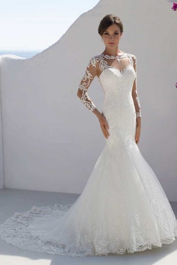 Beautiful Mark Lesley lace mermaid wedding gown