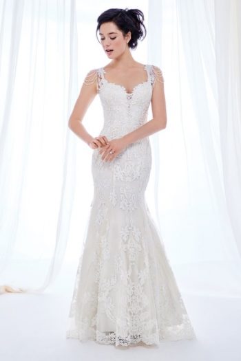 BE399_front - Sofi Designs Bridal