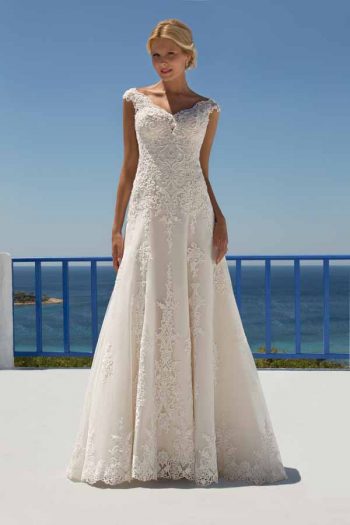 Beautiful Mark Lesley Off the Shoulder Bridal Gown