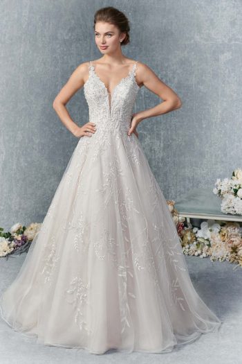 Stunning Kenneth Winston Aline dress
