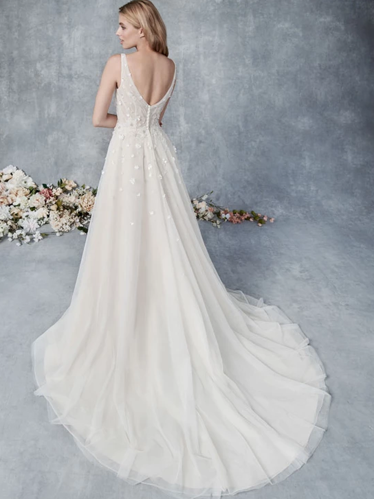 BE5252_3 - Sofi Designs Bridal