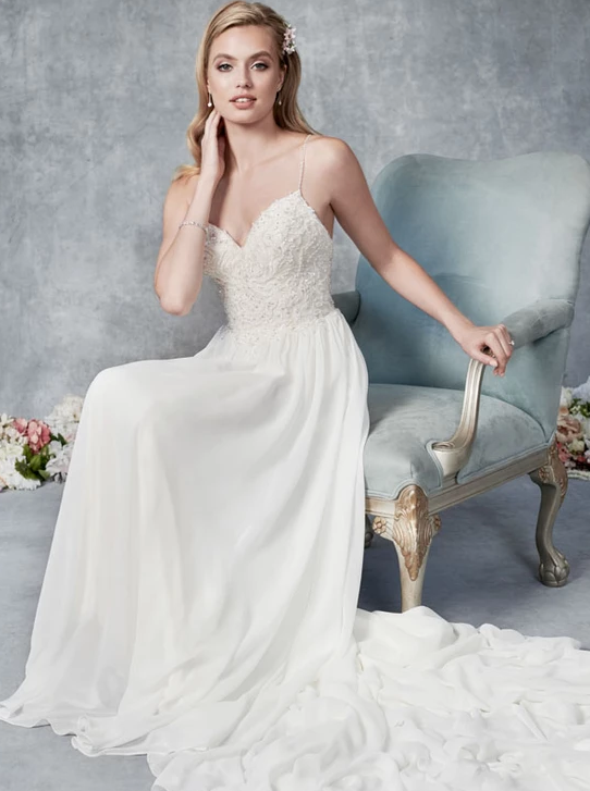 BE520_2 - Sofi Designs Bridal