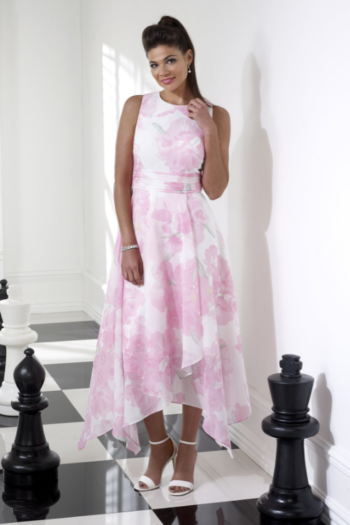 Beautiful dress by Veromia Occasions