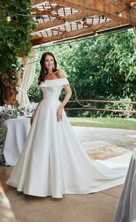 Gianetta 18715 1 - Sofi Designs Bridal