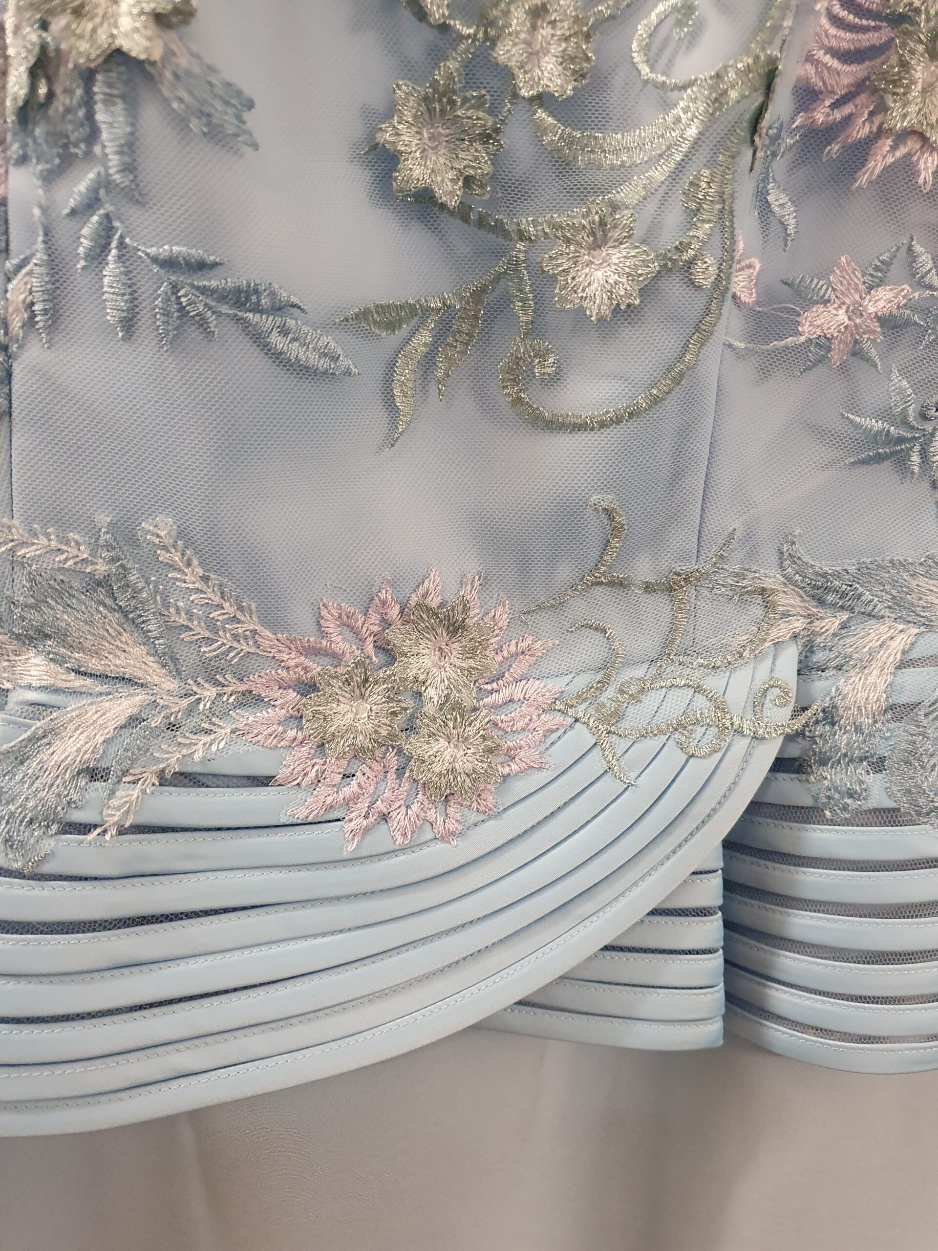 pale blue for 7G190.jpg 3 - Sofi Designs Bridal