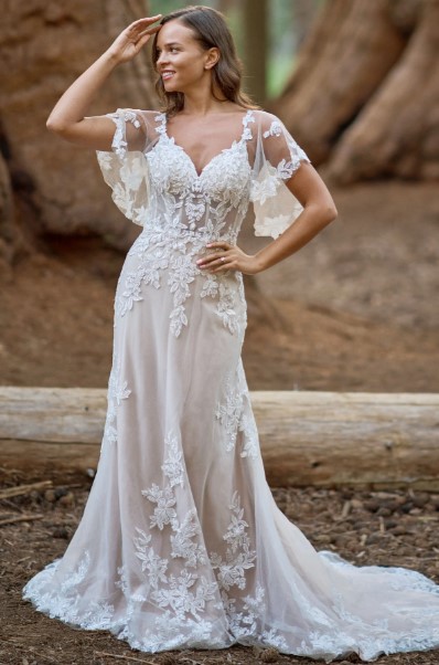 BE680 1 - Sofi Designs Bridal